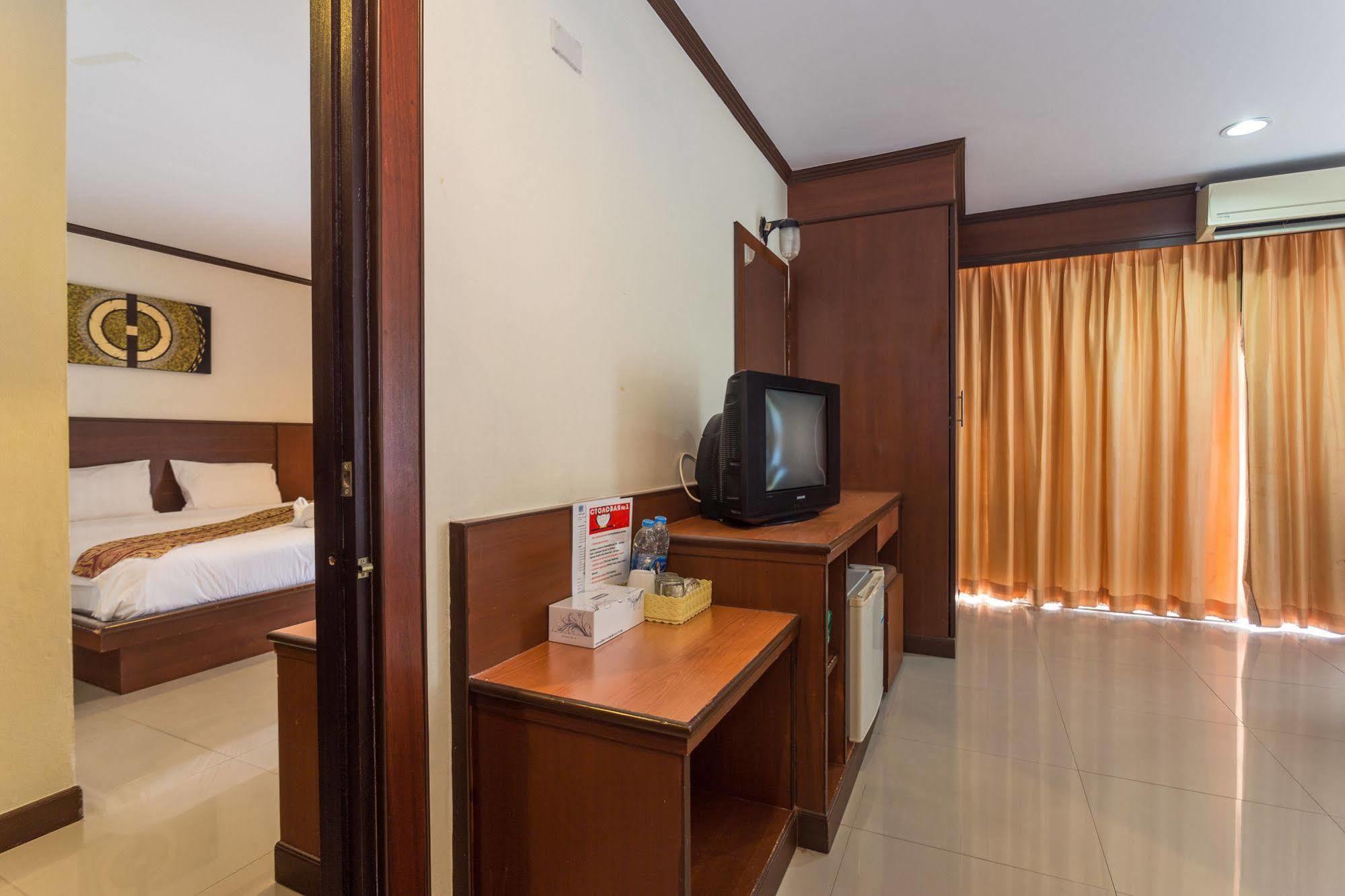Sharaya Patong Hotel Exterior foto
